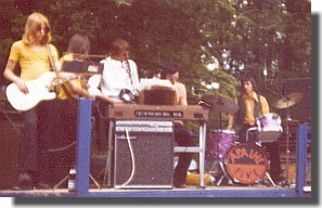 Bild "inet1974_sonor_pink3x1.jpg"